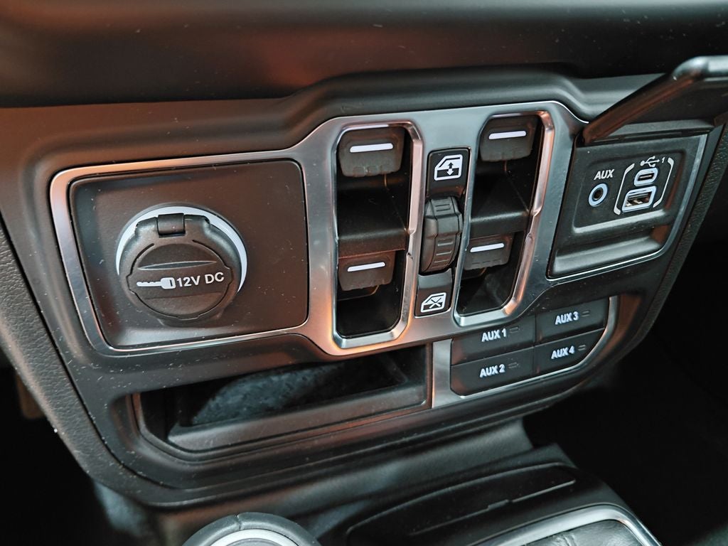 2023 Jeep Wrangler Altitude