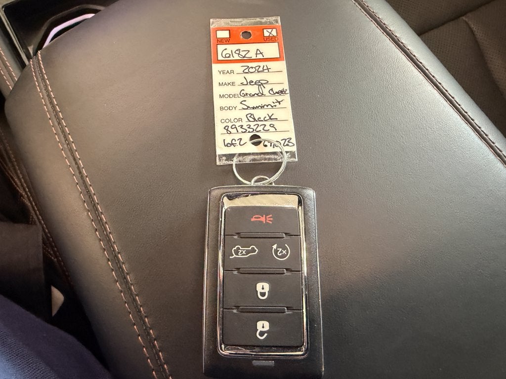 2024 Jeep Grand Cherokee Summit Reserve