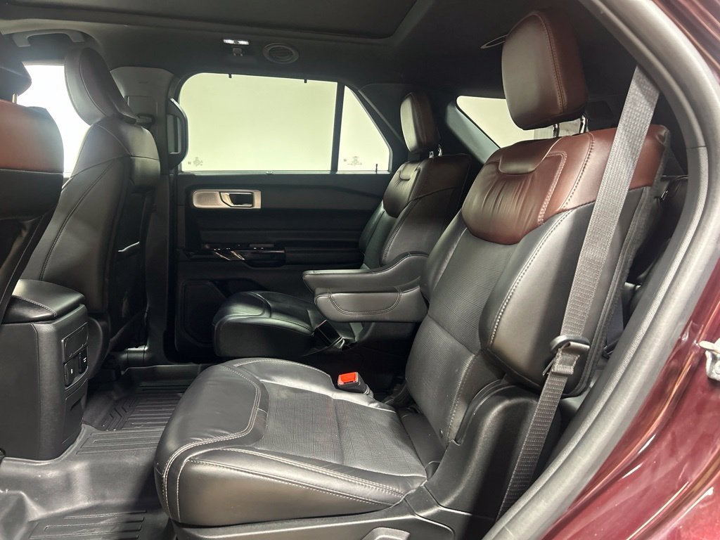 2022 Ford Explorer Platinum