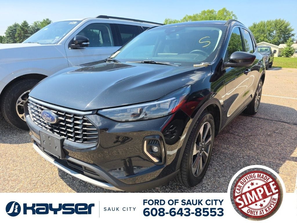 2023 Ford Escape Platinum