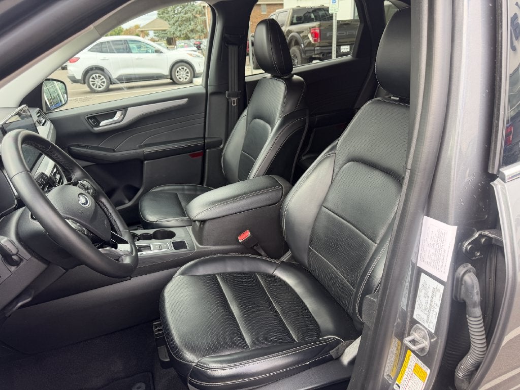 2024 Ford Escape Platinum