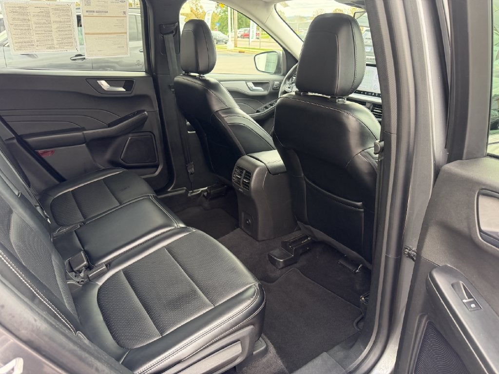 2024 Ford Escape Platinum