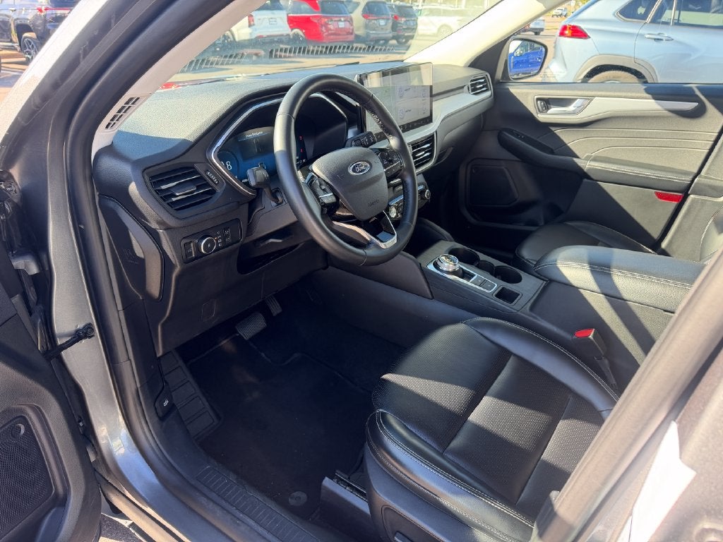 2024 Ford Escape Platinum