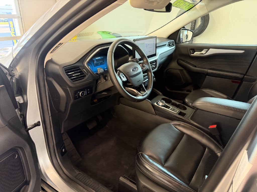 2023 Ford Escape Platinum