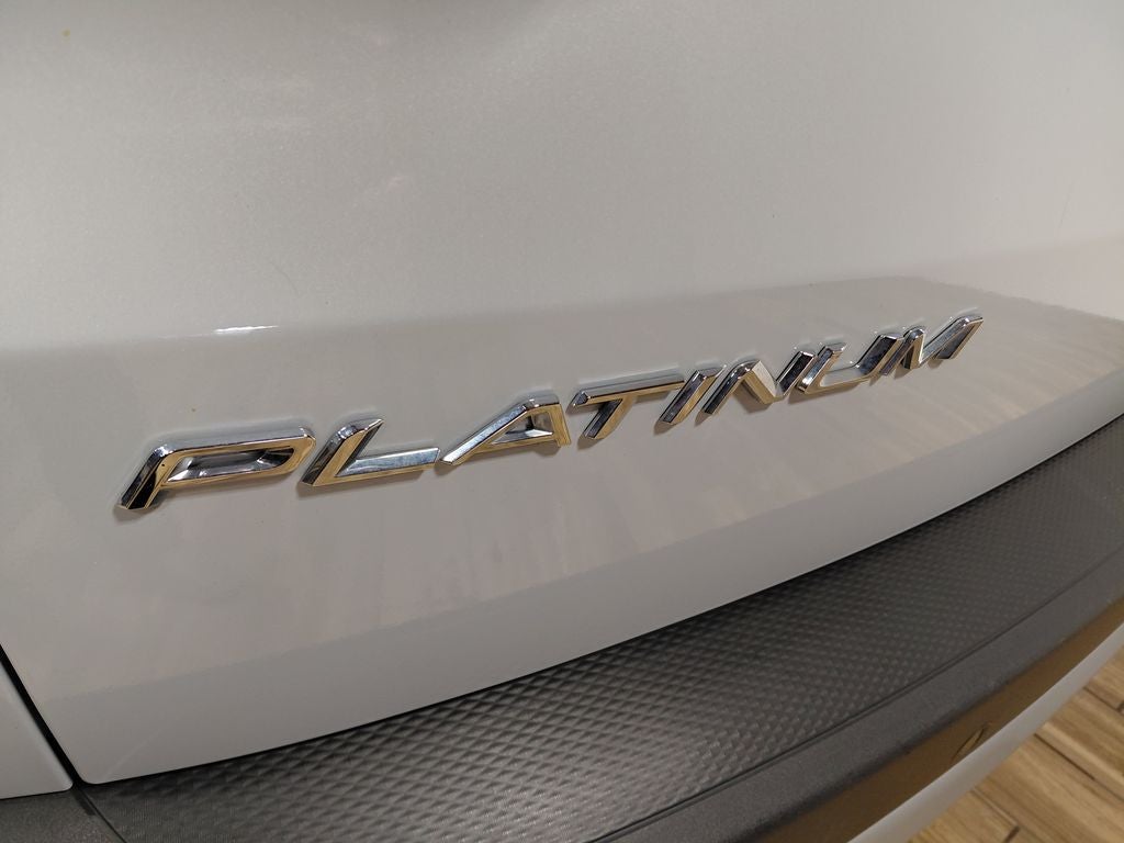 2025 Ford Escape Platinum