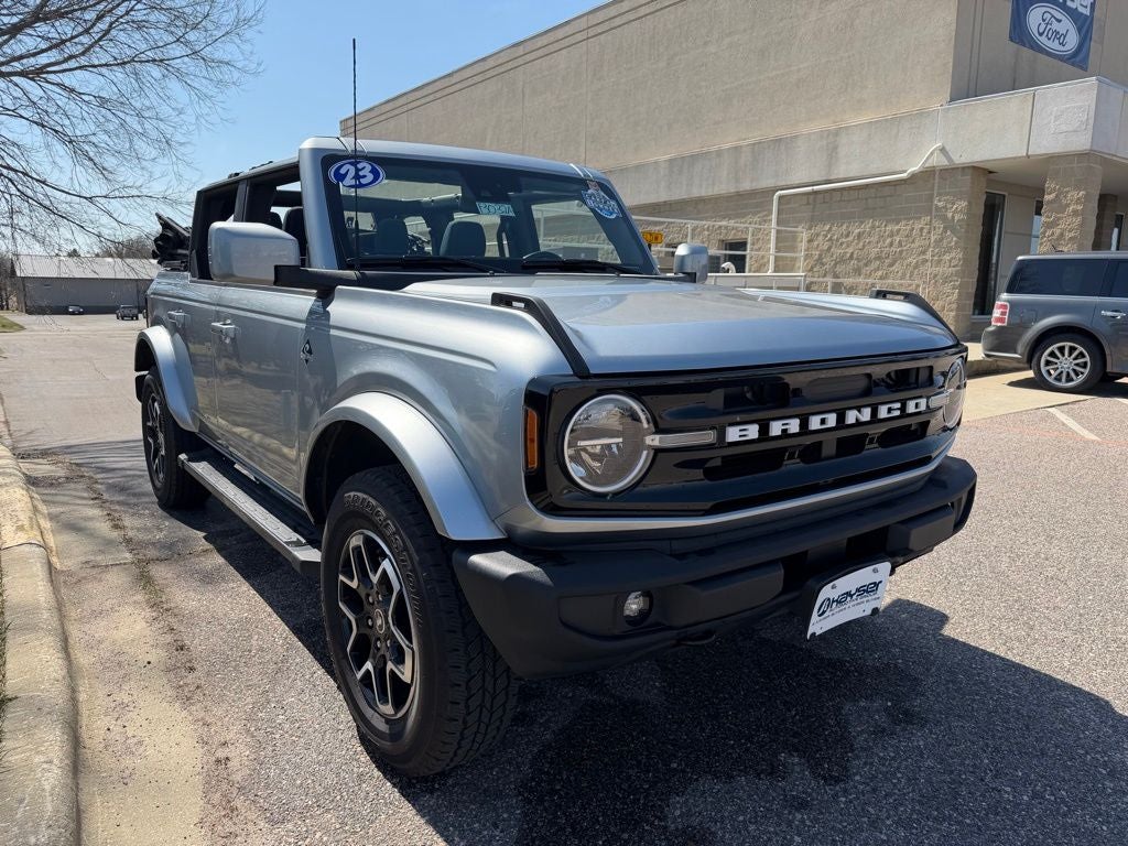 2023 Ford Bronco Outer Banks