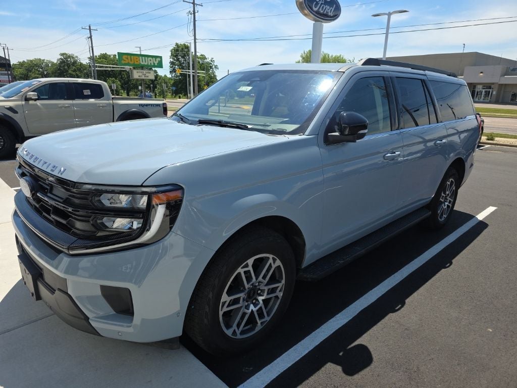 2025 Ford Expedition Max Active