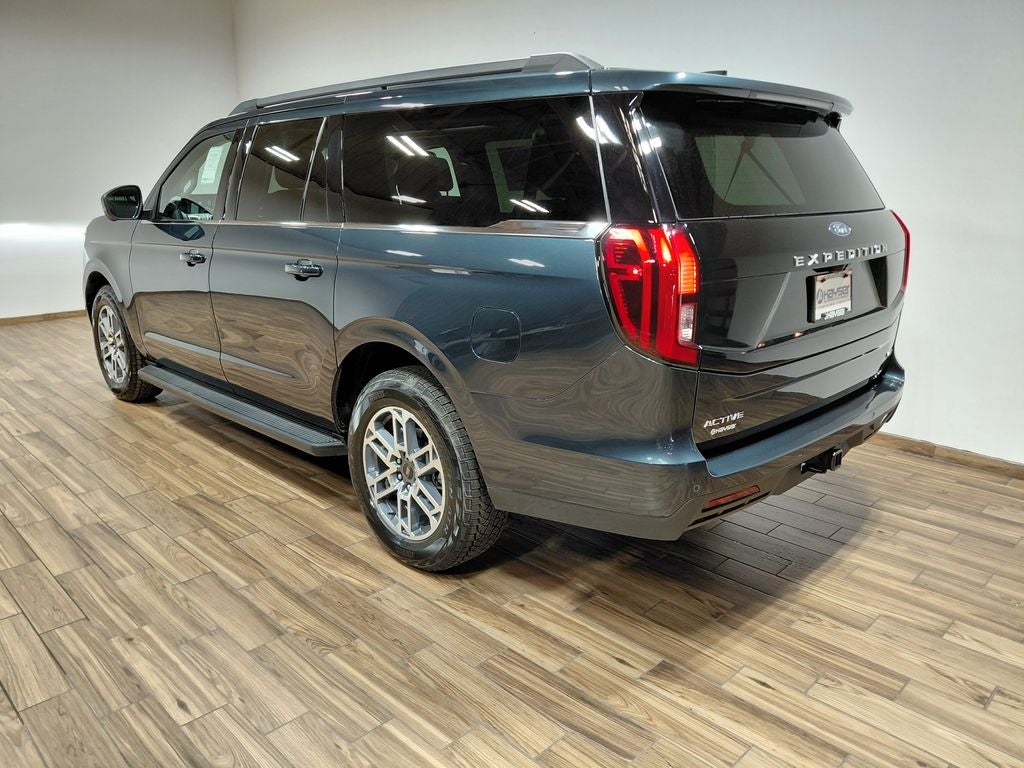 2026 Ford Expedition Max Active