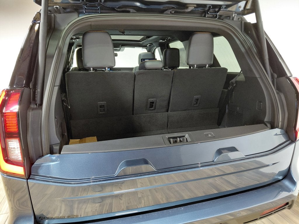 2027 Ford Expedition Tremor