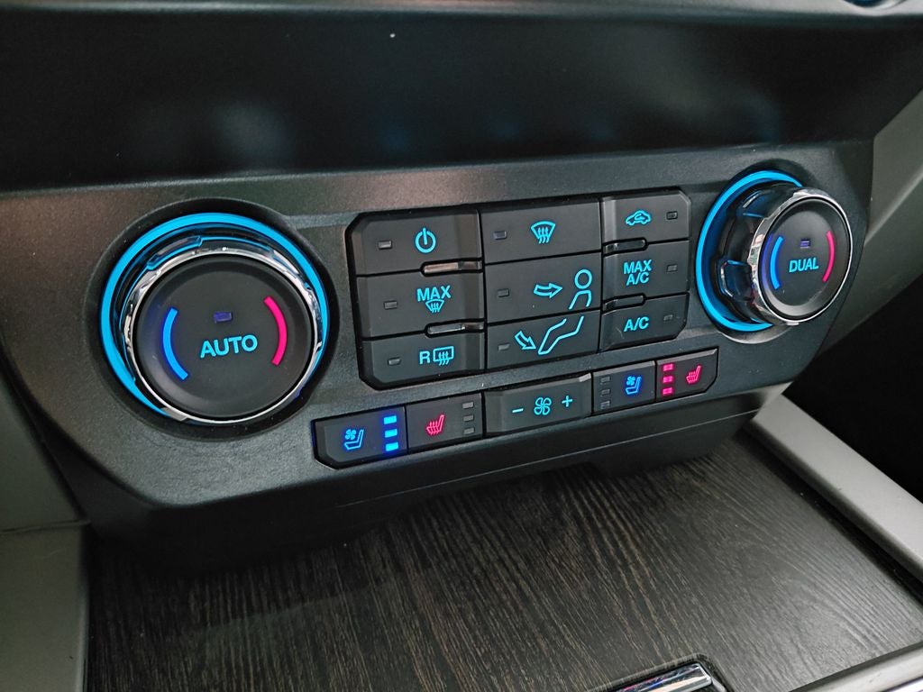 2020 Ford F-250SD Lariat