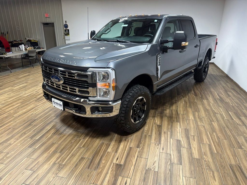 2025 Ford F-250SD XLT