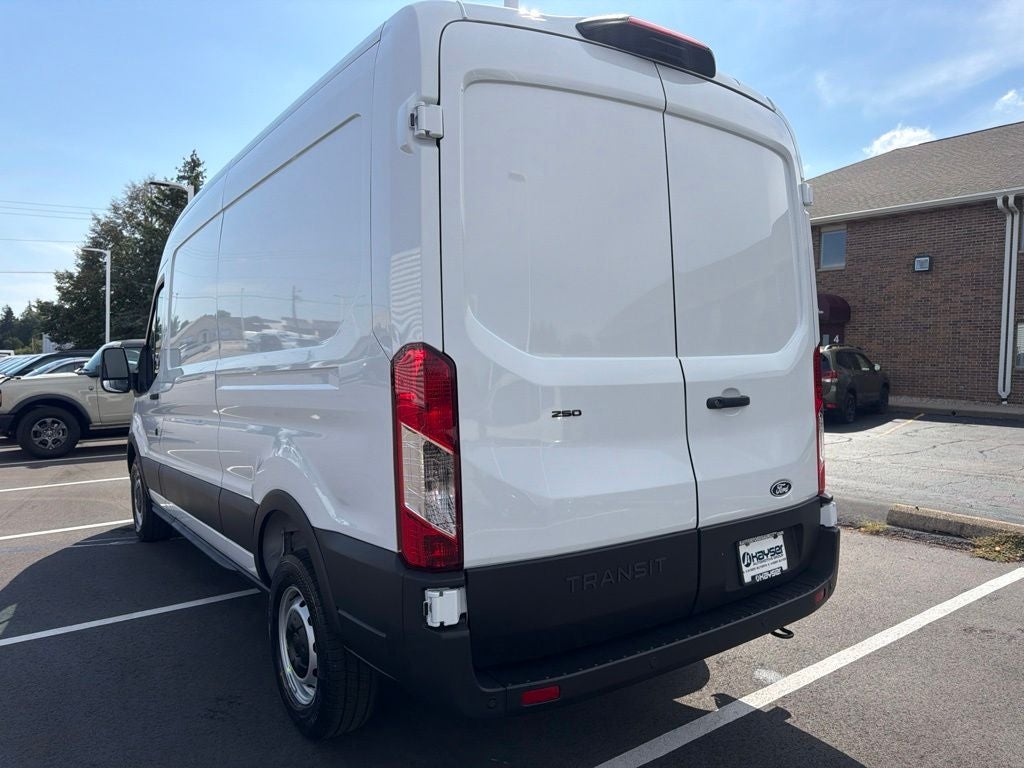 2027 Ford Transit-250 Base