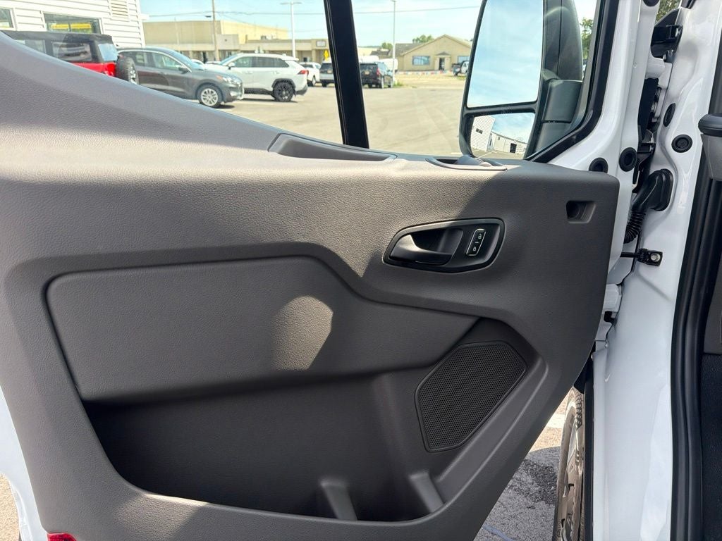 2027 Ford Transit-250 Base