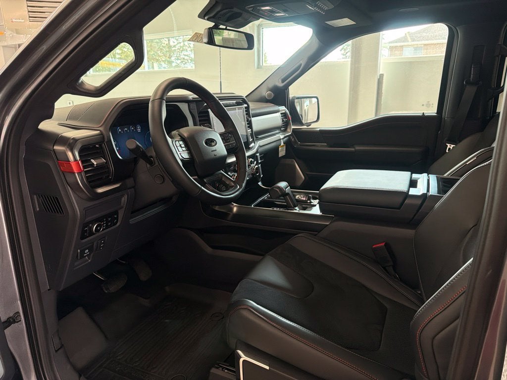 2026 Ford F-150 Raptor - Photo 48
