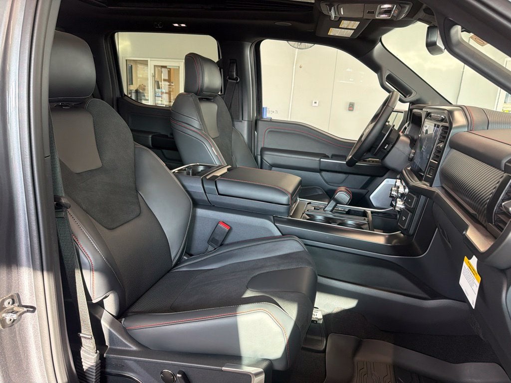 2026 Ford F-150 Raptor - Photo 56