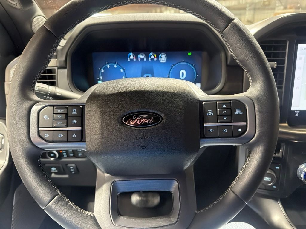 2025 Ford F-150 Lariat - Photo 16