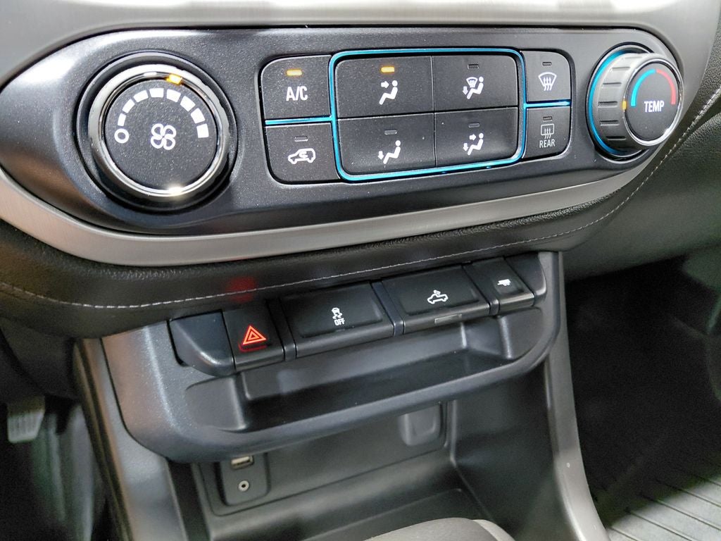 2017 GMC Canyon SLE1