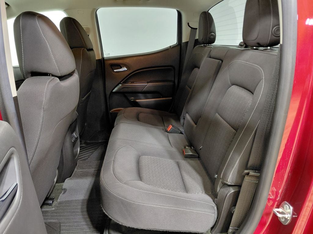 2017 GMC Canyon SLE1