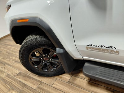 2024 GMC Canyon Elevation