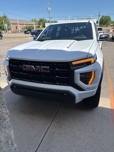 2024 GMC Canyon Elevation
