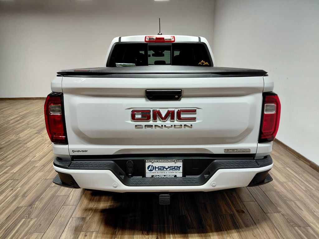 2024 GMC Canyon Elevation