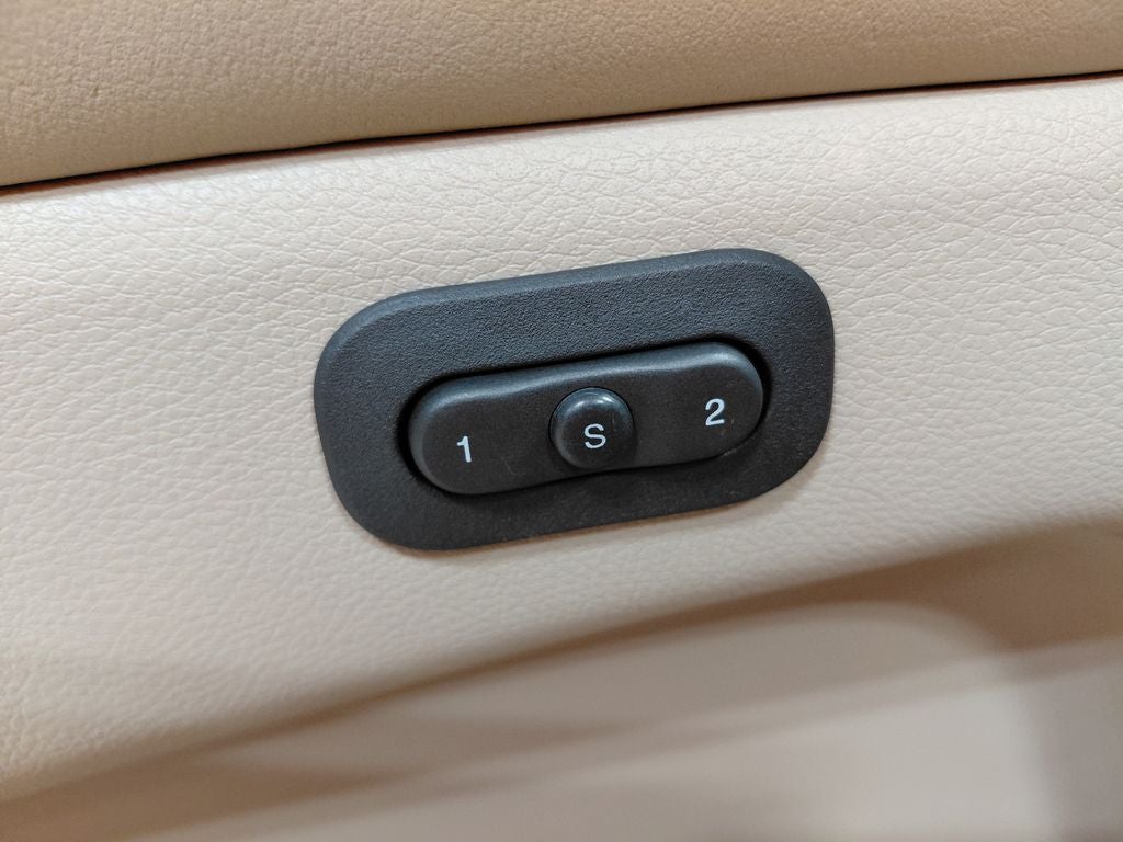 2011 Jeep Grand Cherokee Overland