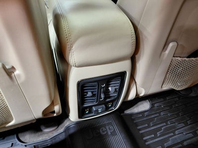 2011 Jeep Grand Cherokee Overland