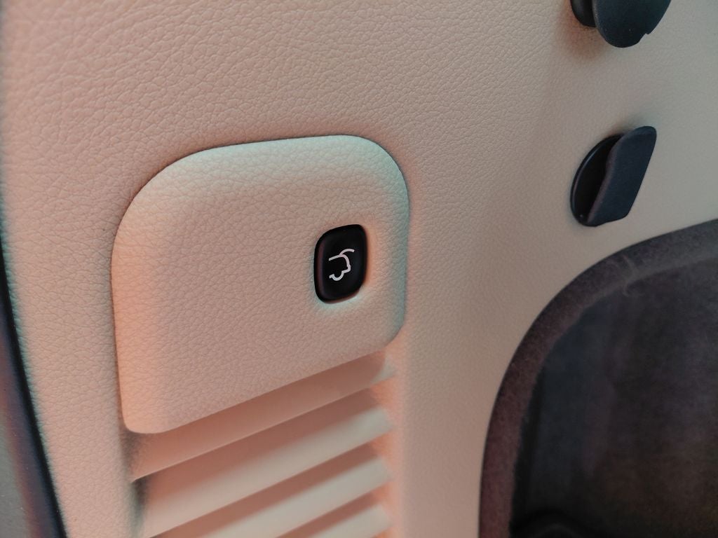 2011 Jeep Grand Cherokee Overland