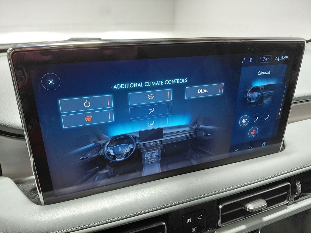 2022 Lincoln Nautilus Reserve