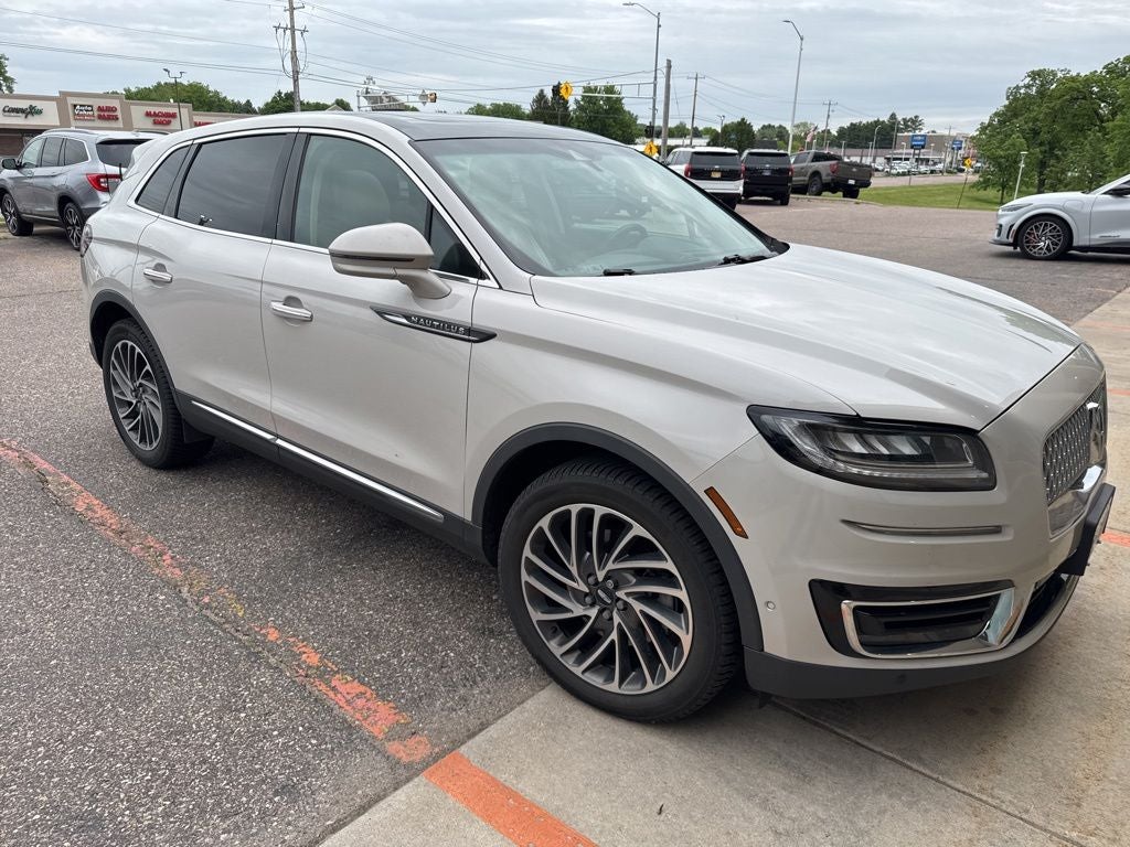 2019 Lincoln Nautilus Reserve