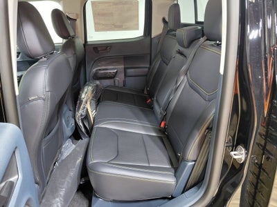 2026 Ford Maverick Lobo Standard