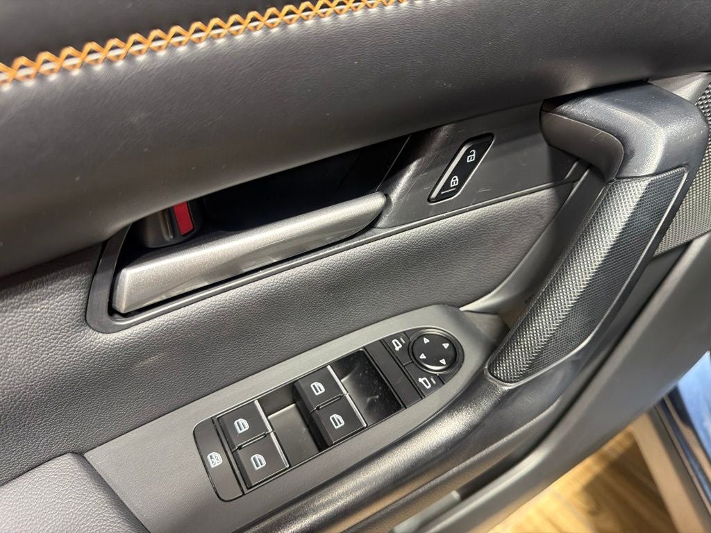 2025 Mazda Mazda CX-50 Hybrid Premium