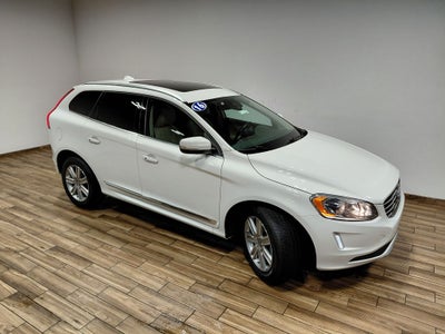 2016 Volvo XC60 T6 Drive-E