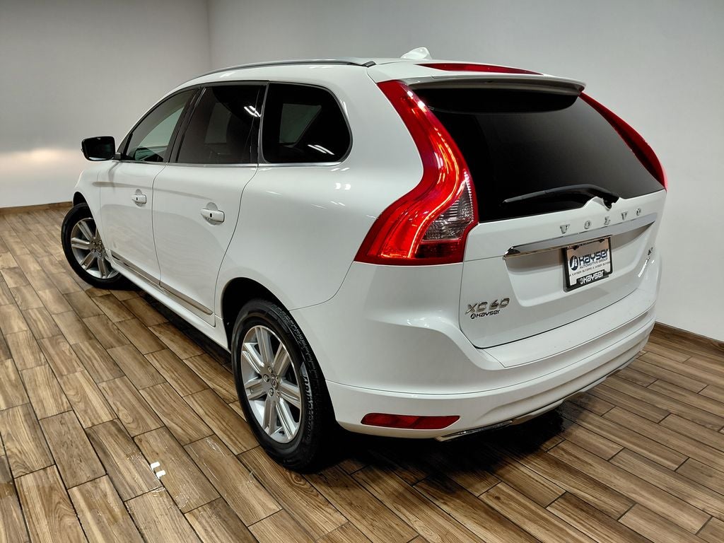 2016 Volvo XC60 T6 Drive-E