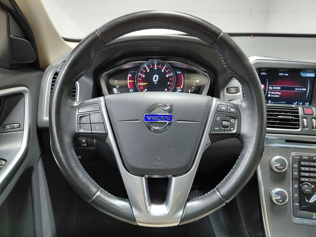 2016 Volvo XC60 T6 Drive-E