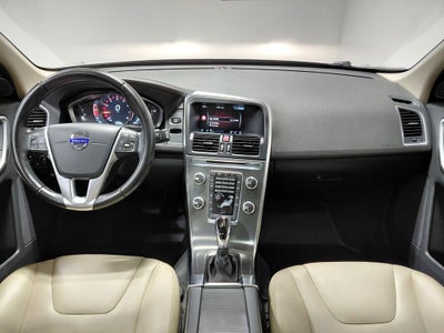 2016 Volvo XC60 T6 Drive-E