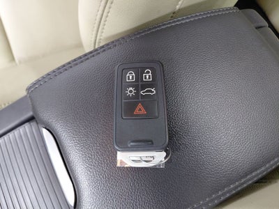 2016 Volvo XC60 T6 Drive-E