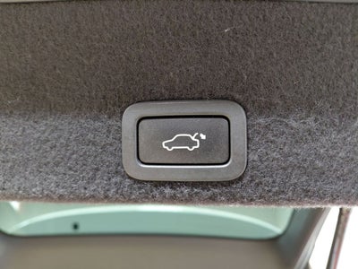 2016 Volvo XC60 T6 Drive-E