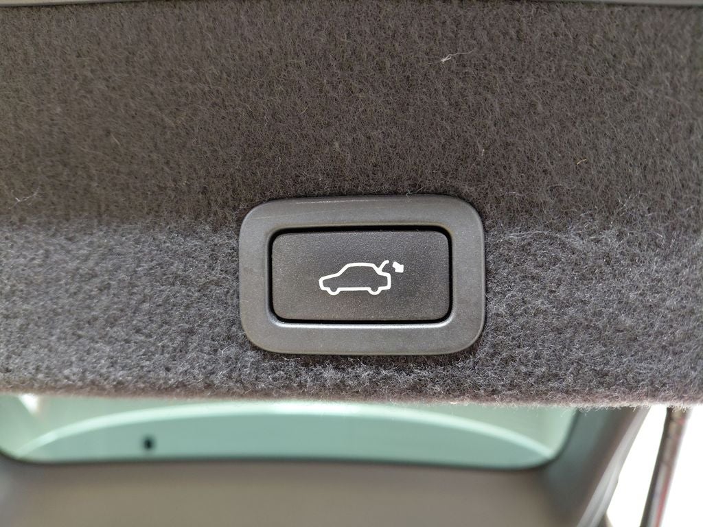 2016 Volvo XC60 T6 Drive-E